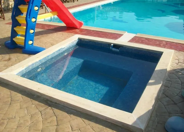 Maria شقة Vlichadia